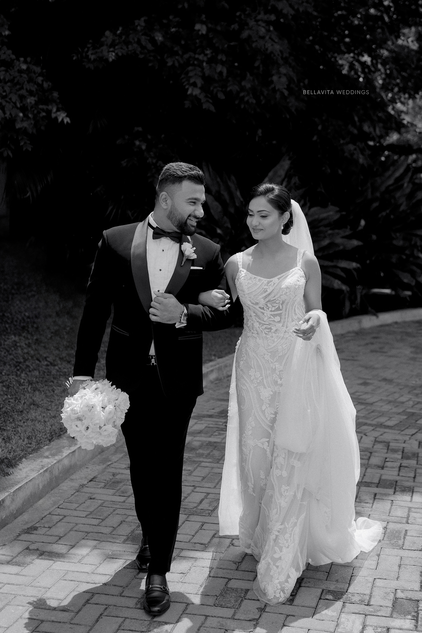 Ravindi & Tharuka 26