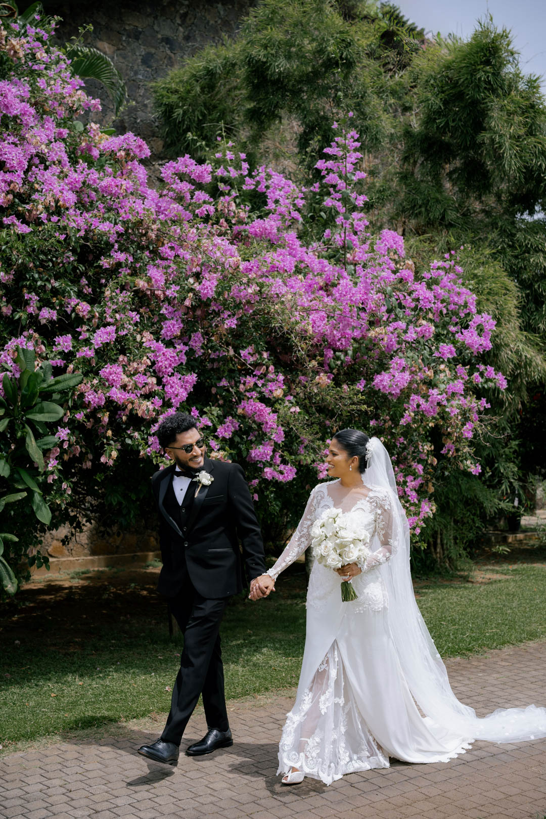 Sharini & Gayan 25